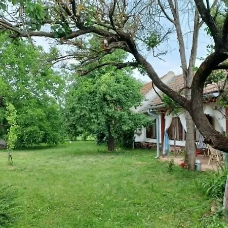 Marabu Vendeghaz Feriehus *